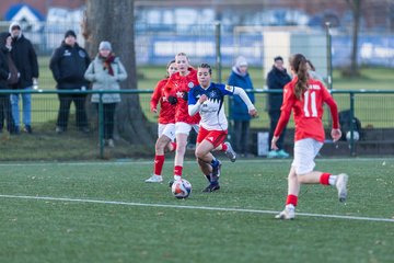 Bild 323 - wBJ Hamburger SV - Holstein Kiel : Ergebnis: 8:0